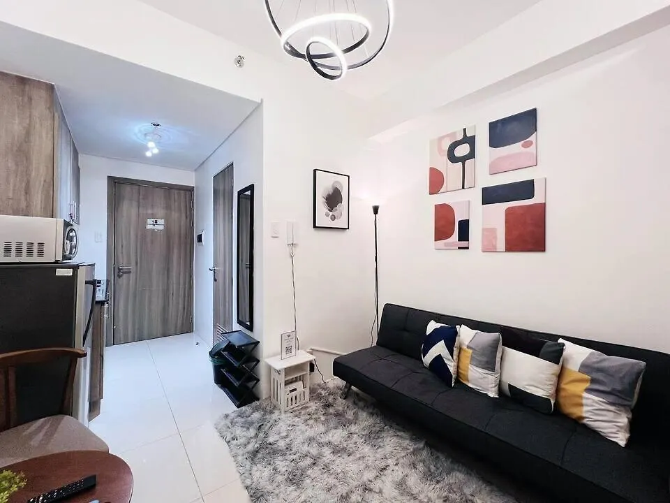 1-Bedroom With Balcony Manila